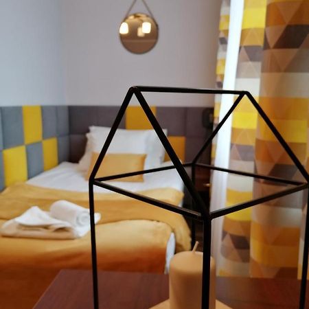 Bed and Breakfast Platinum Budzyn  Экстерьер фото