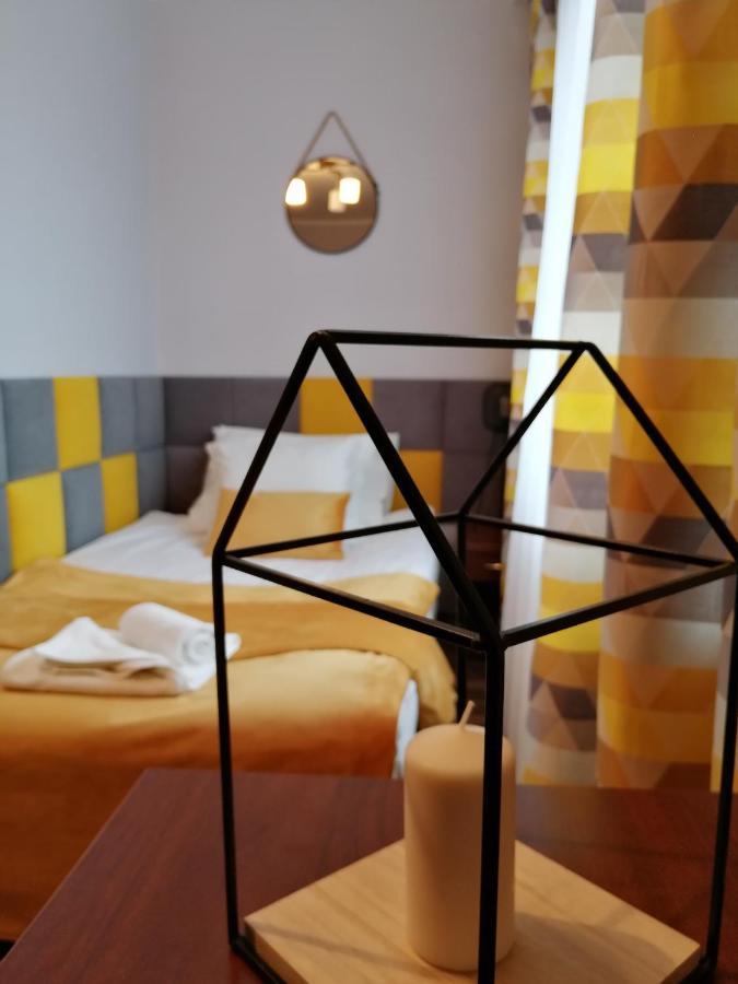 Bed and Breakfast Platinum Budzyn  Экстерьер фото
